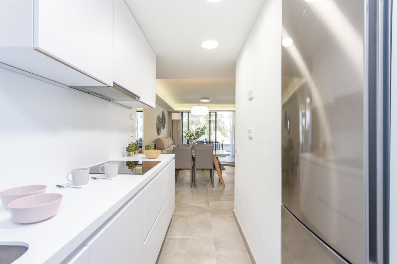 Blue Infinity Luxury Apartment By Ghr Rentals Estepona Exterior foto