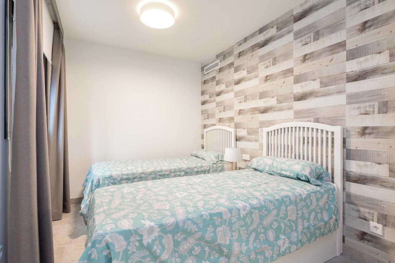Blue Infinity Luxury Apartment By Ghr Rentals Estepona Exterior foto