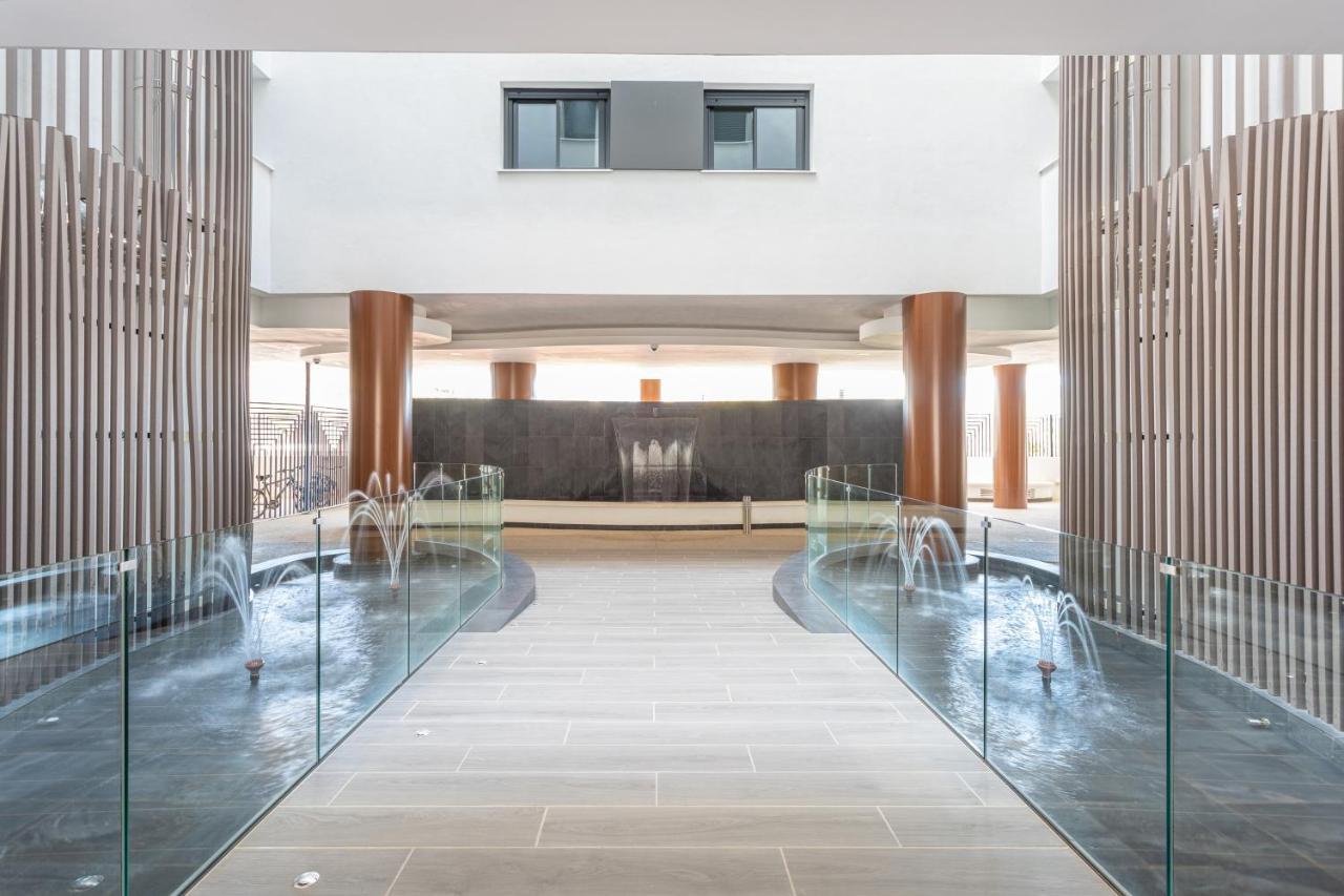 Blue Infinity Luxury Apartment By Ghr Rentals Estepona Exterior foto